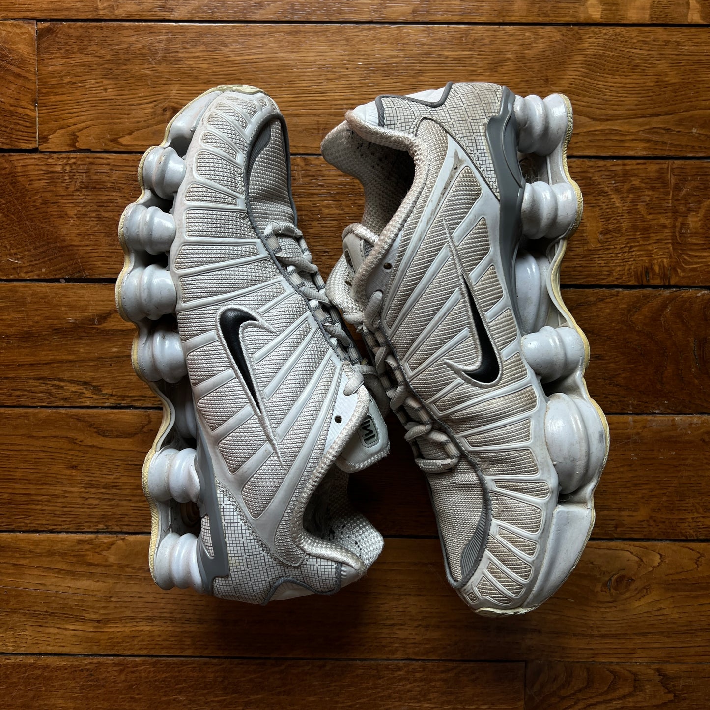 Shox grey black • 41