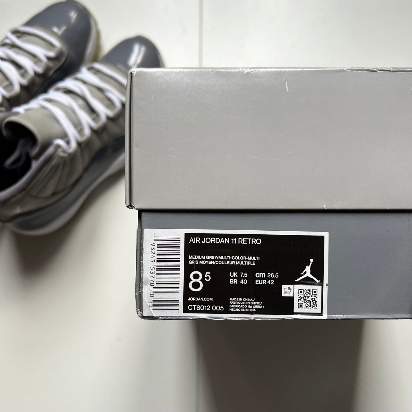 Jordan 11 Cool grey • 42