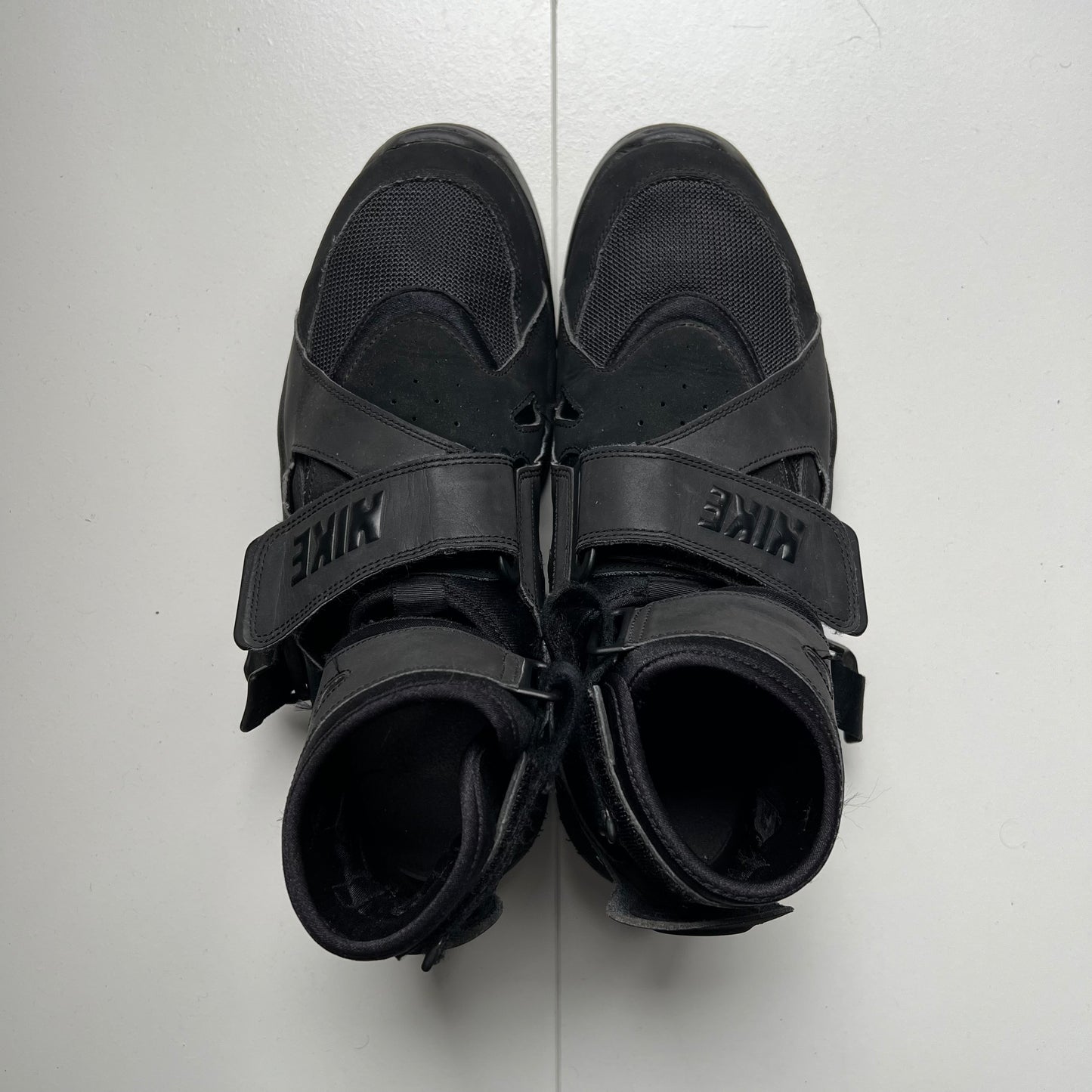 Carnivore CDG Black • 45