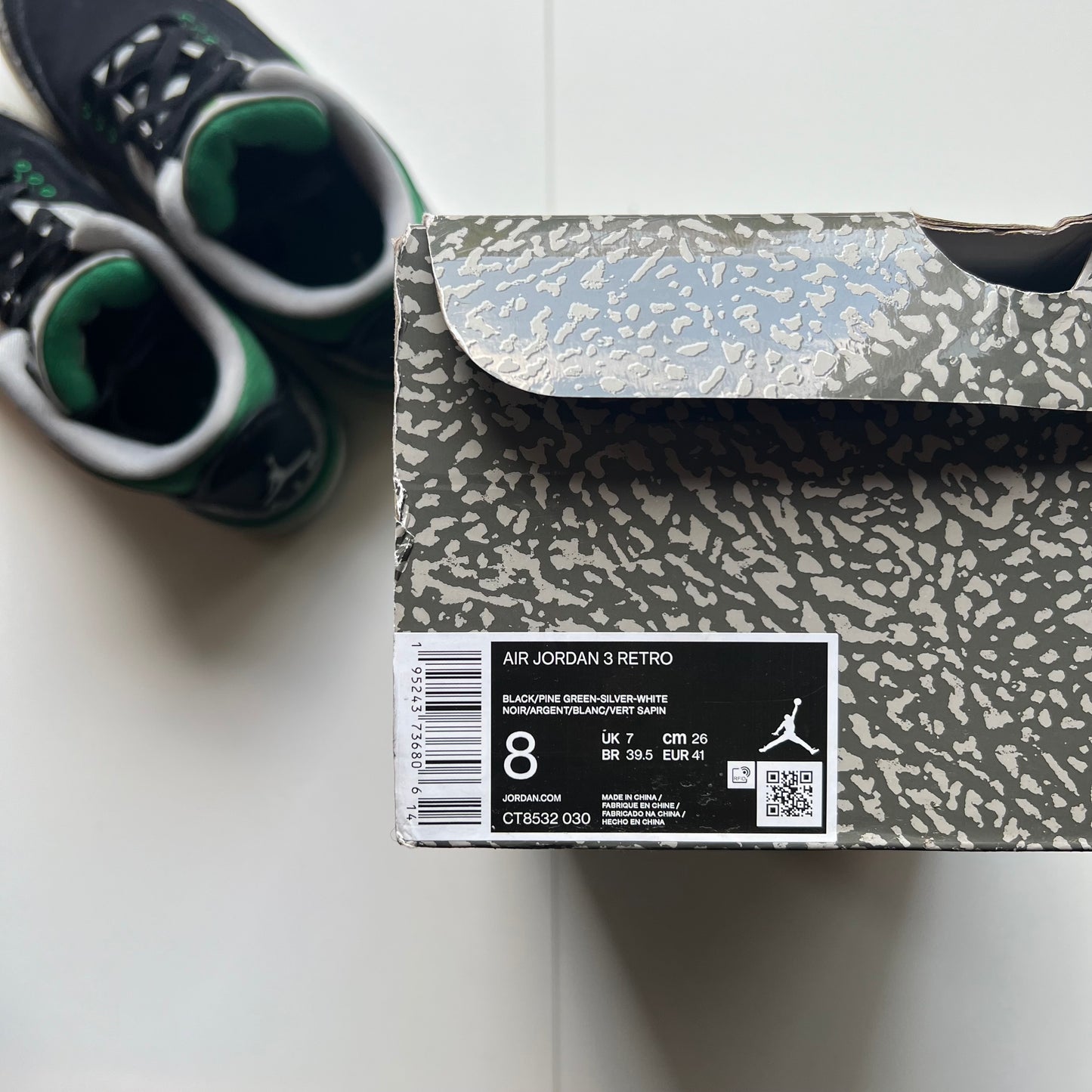 Jordan 3 Pine Green • 41