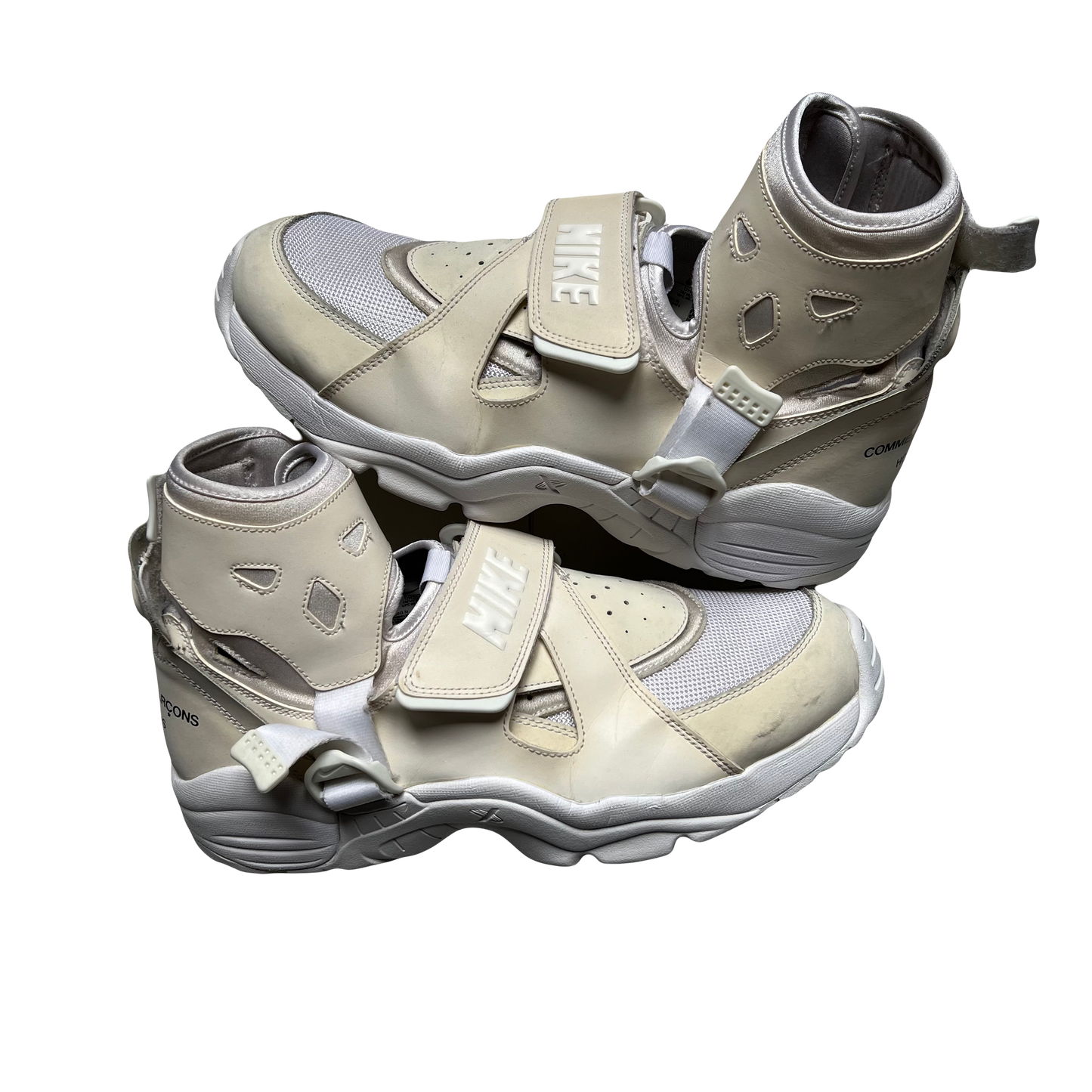 Carnivore CDG White • 44