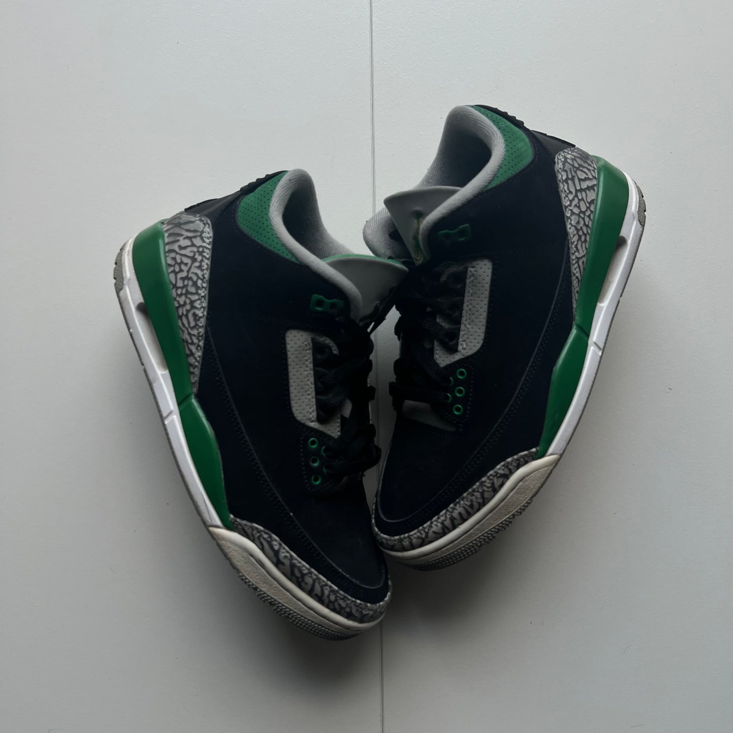 Jordan 3 Pine Green • 41