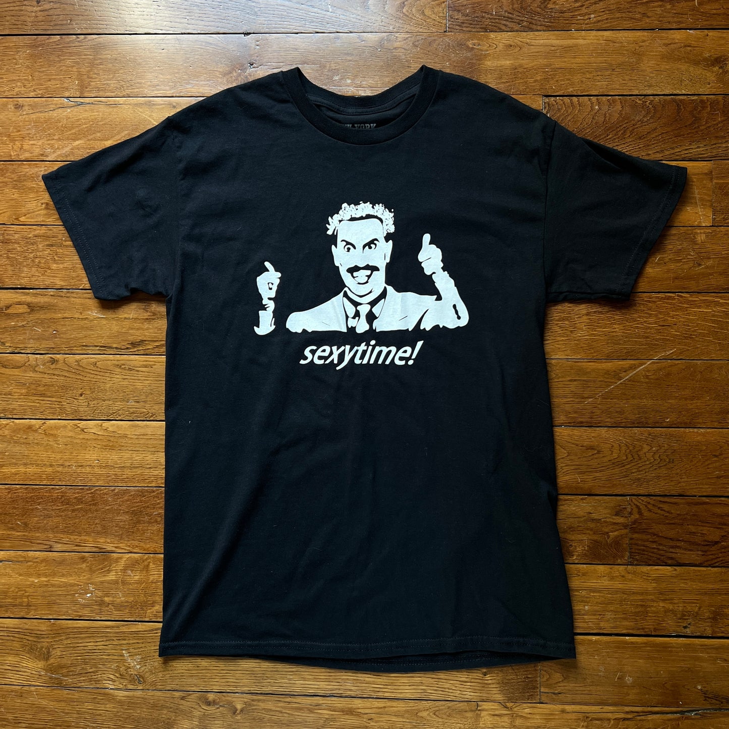 Tee NYC • M
