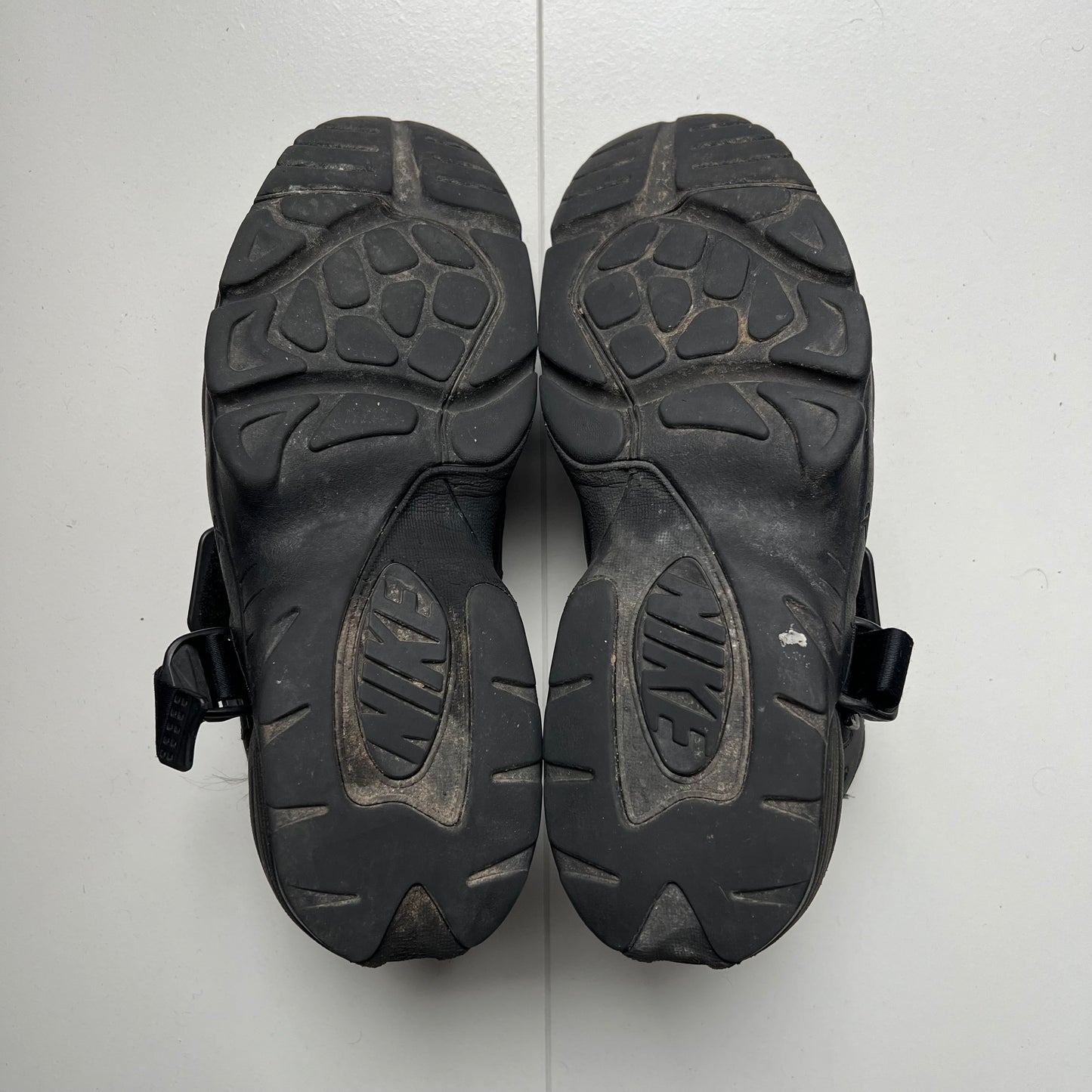 Carnivore CDG Black • 45