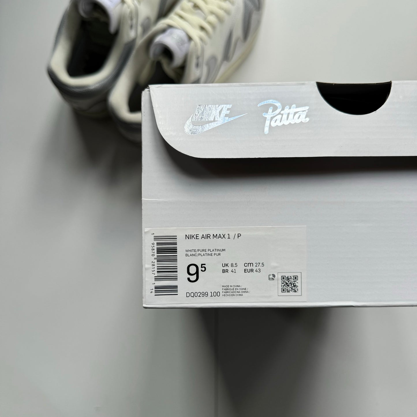 Air Max 1 Patta White • 43