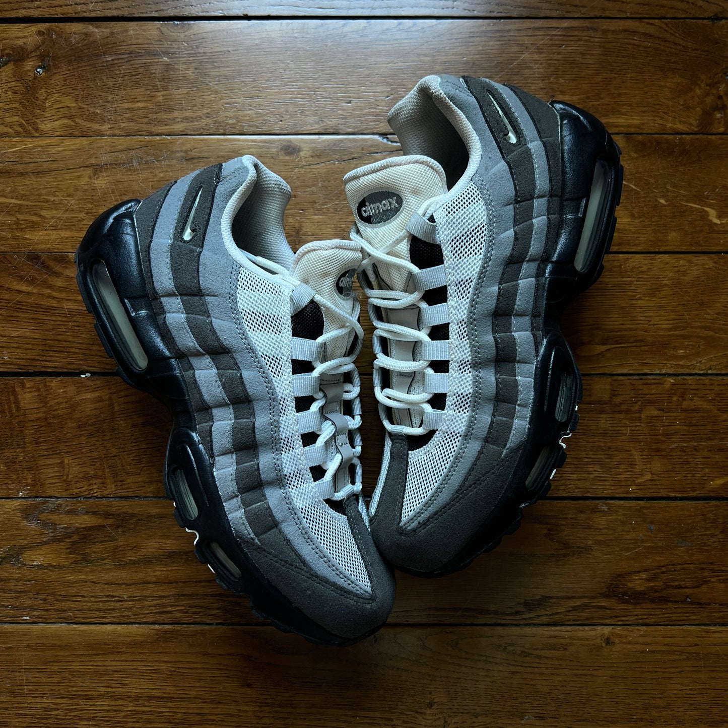 Air Max 95 Grey jewels • 42
