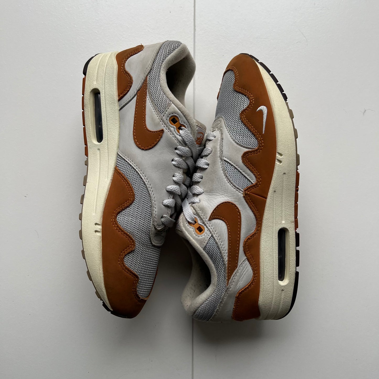 Air max 1 Patta Orange • 42