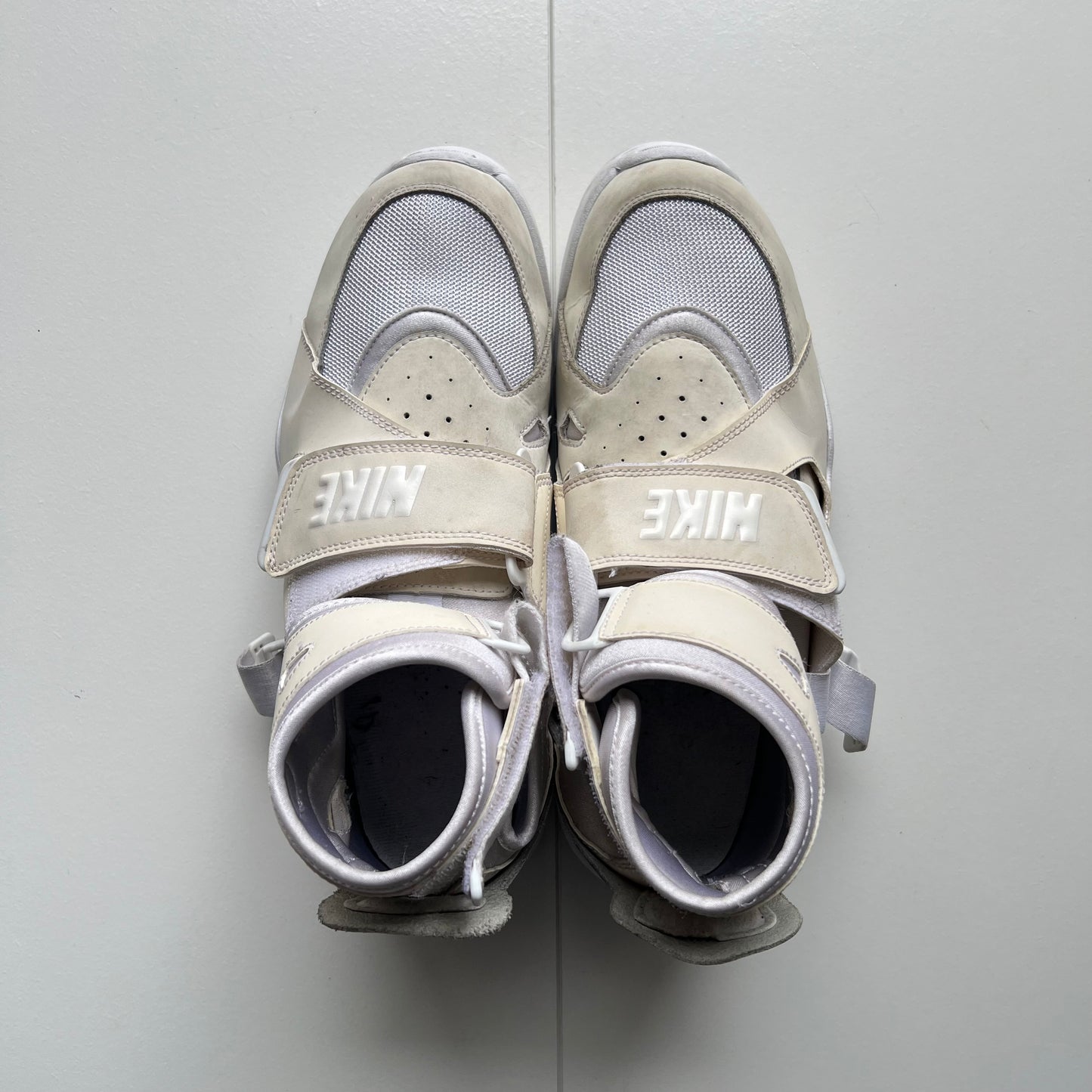 Air carnivore CDG White • 44