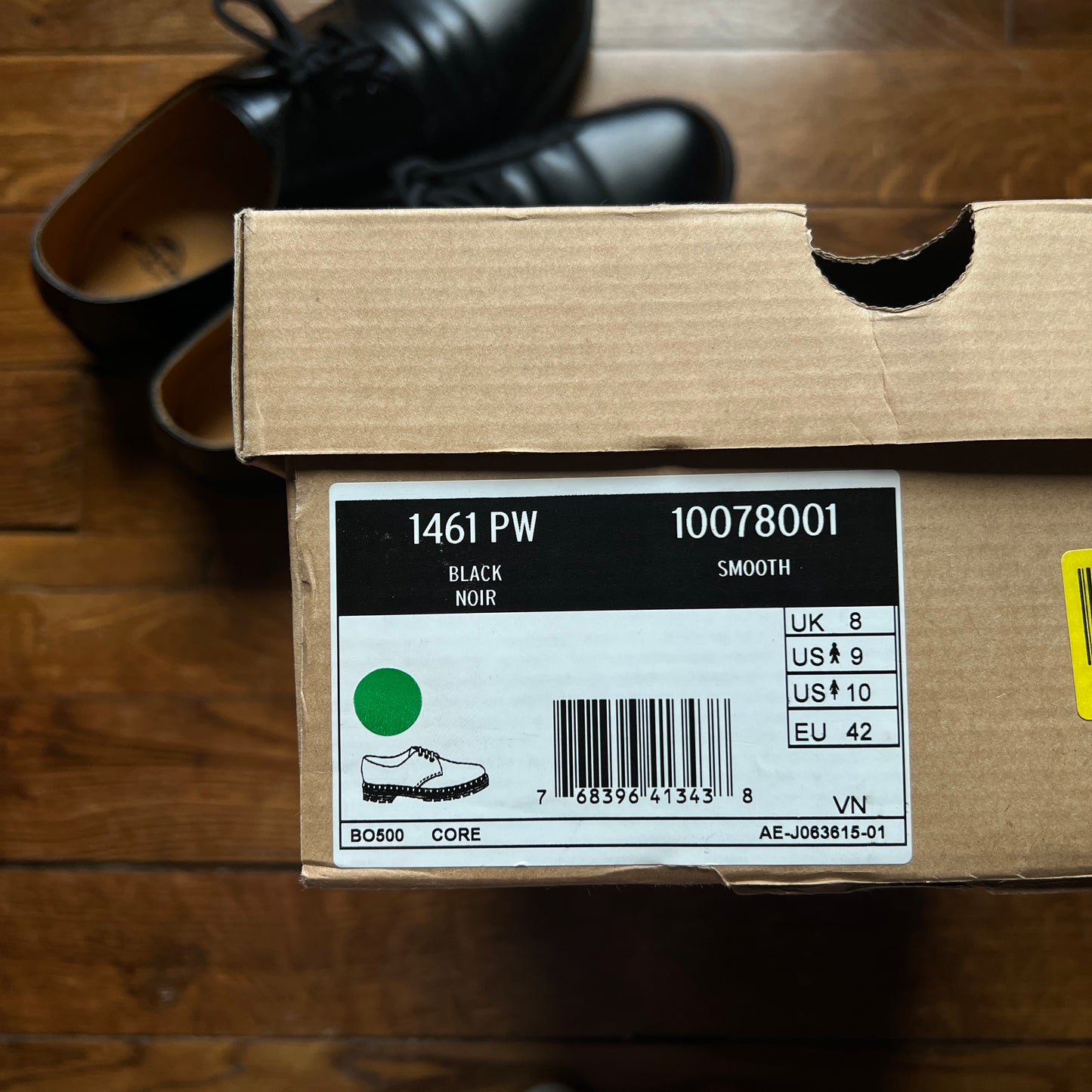 Doc Martens • 42