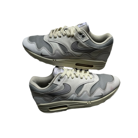 Air Max 1 Patta White • 43