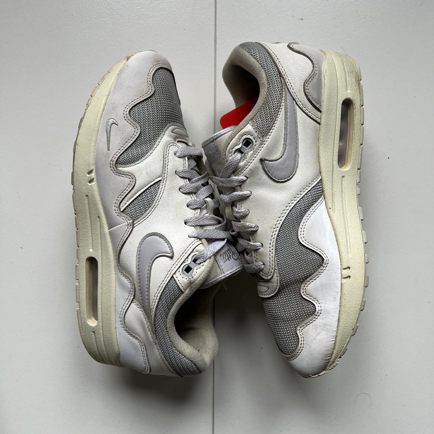 Air Max 1 Patta White • 44