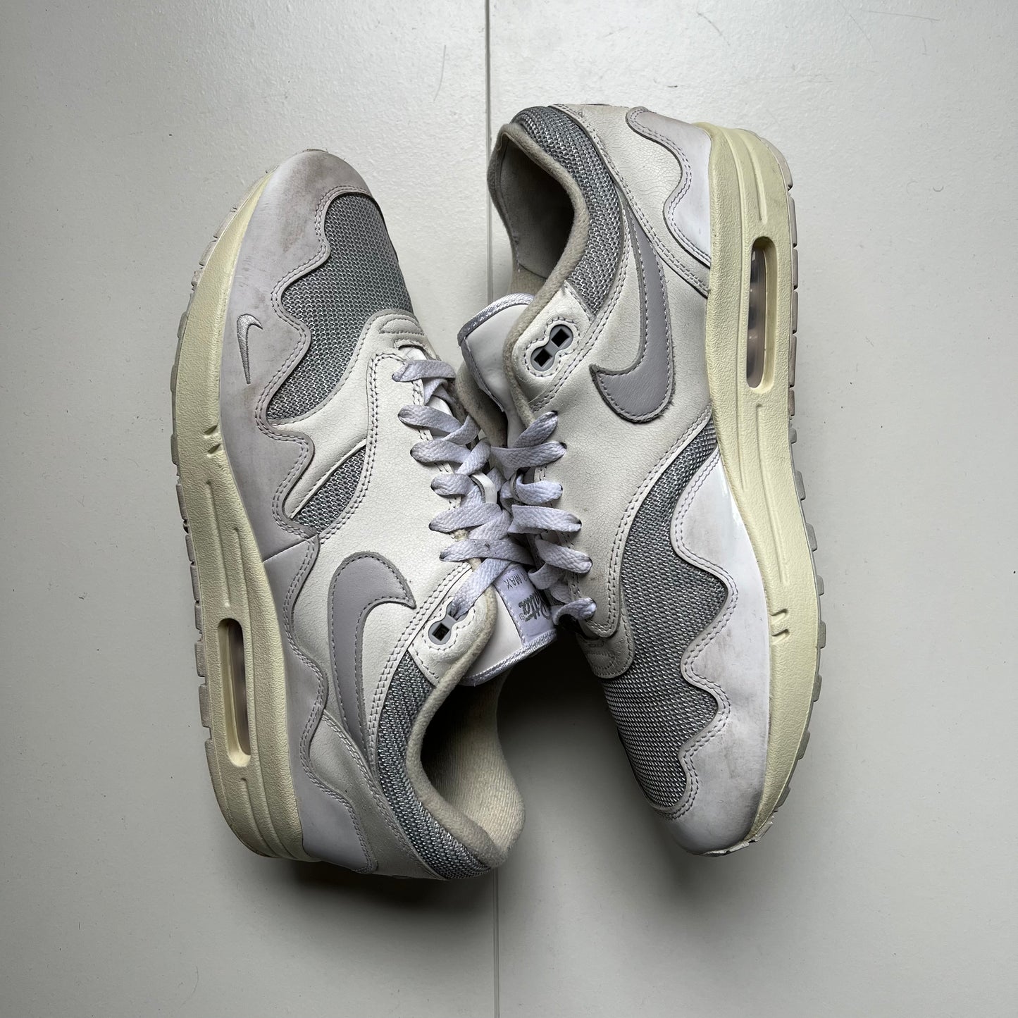 Air Max 1 Patta White • 45.5