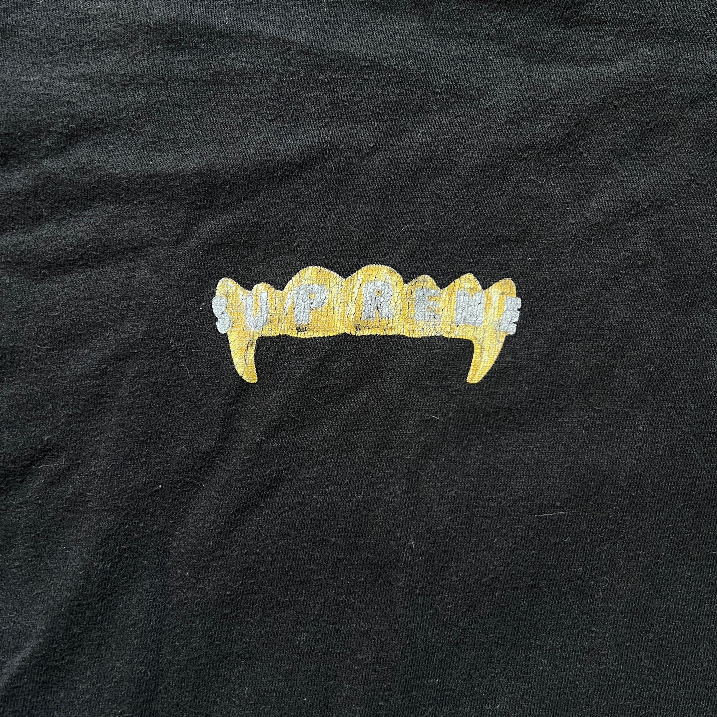 Tee Supreme • S