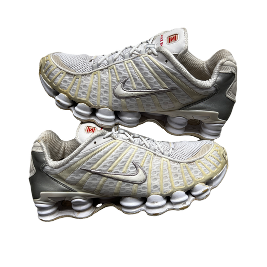 Shox Triple White • 46