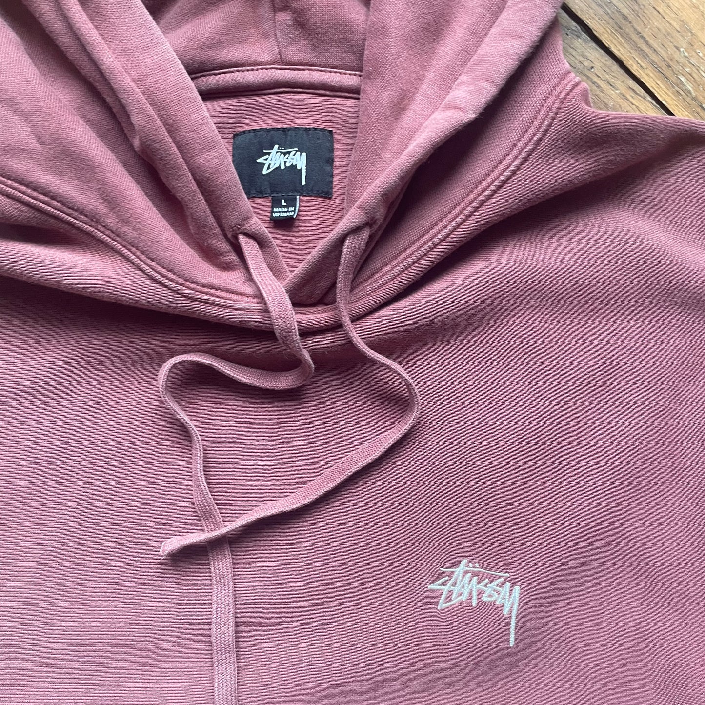 Stussy Hoodie • L